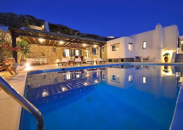 Mykonian Dianthus Villa