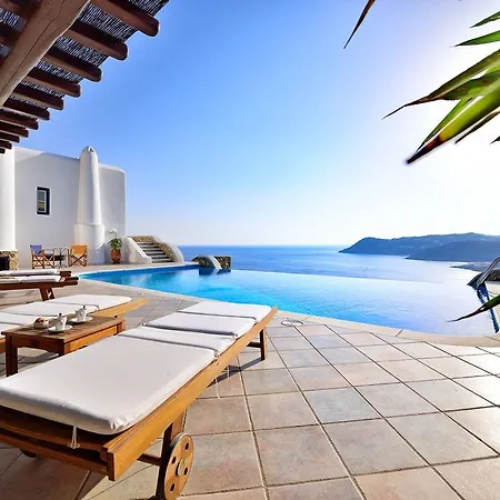 Mykonian Dianthus Villa